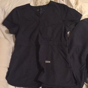 Grey’s Anatomy Grey Scrubs!